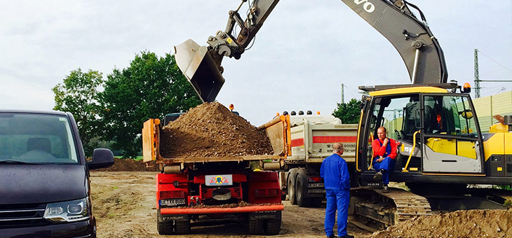 Bagger LKW Erdbau